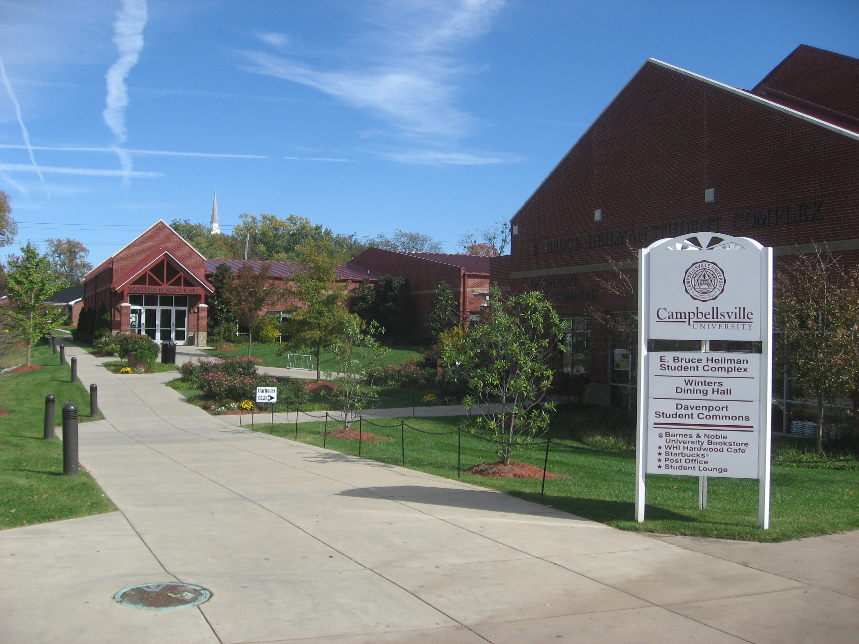 Imagen referencial de campus universitario